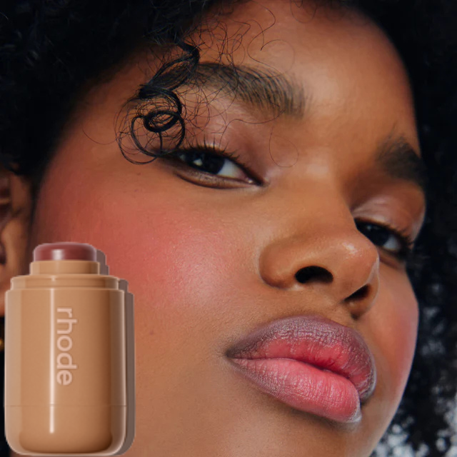 Trendy creamy blusher