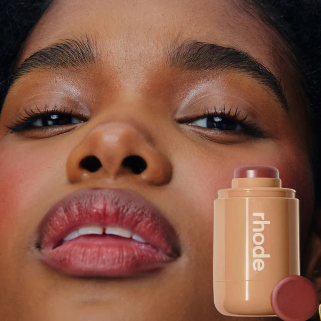 Trendy creamy blusher