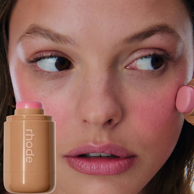 Trendy creamy blusher